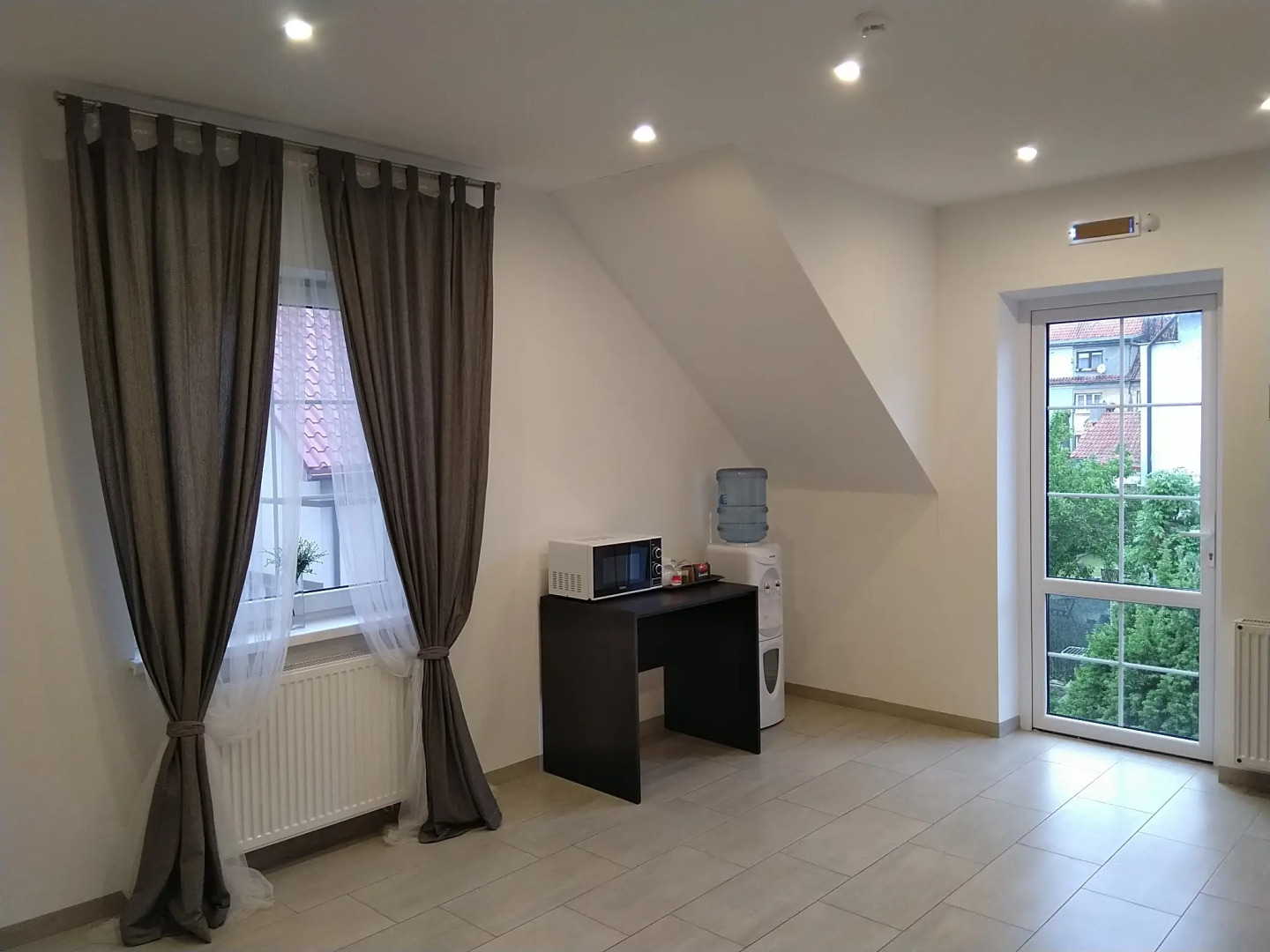 Отель Анхальт