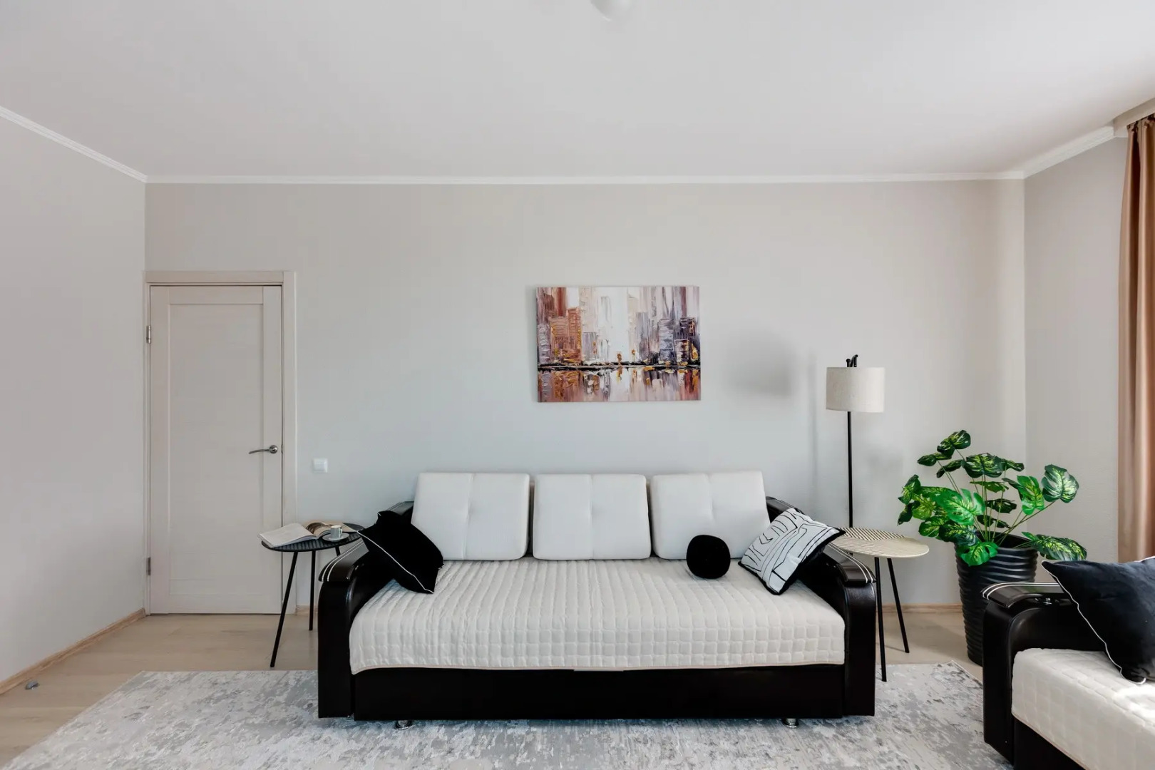 Квартира Уютная двухкомнатная рядом с метро Окская и МЦД Вешняки