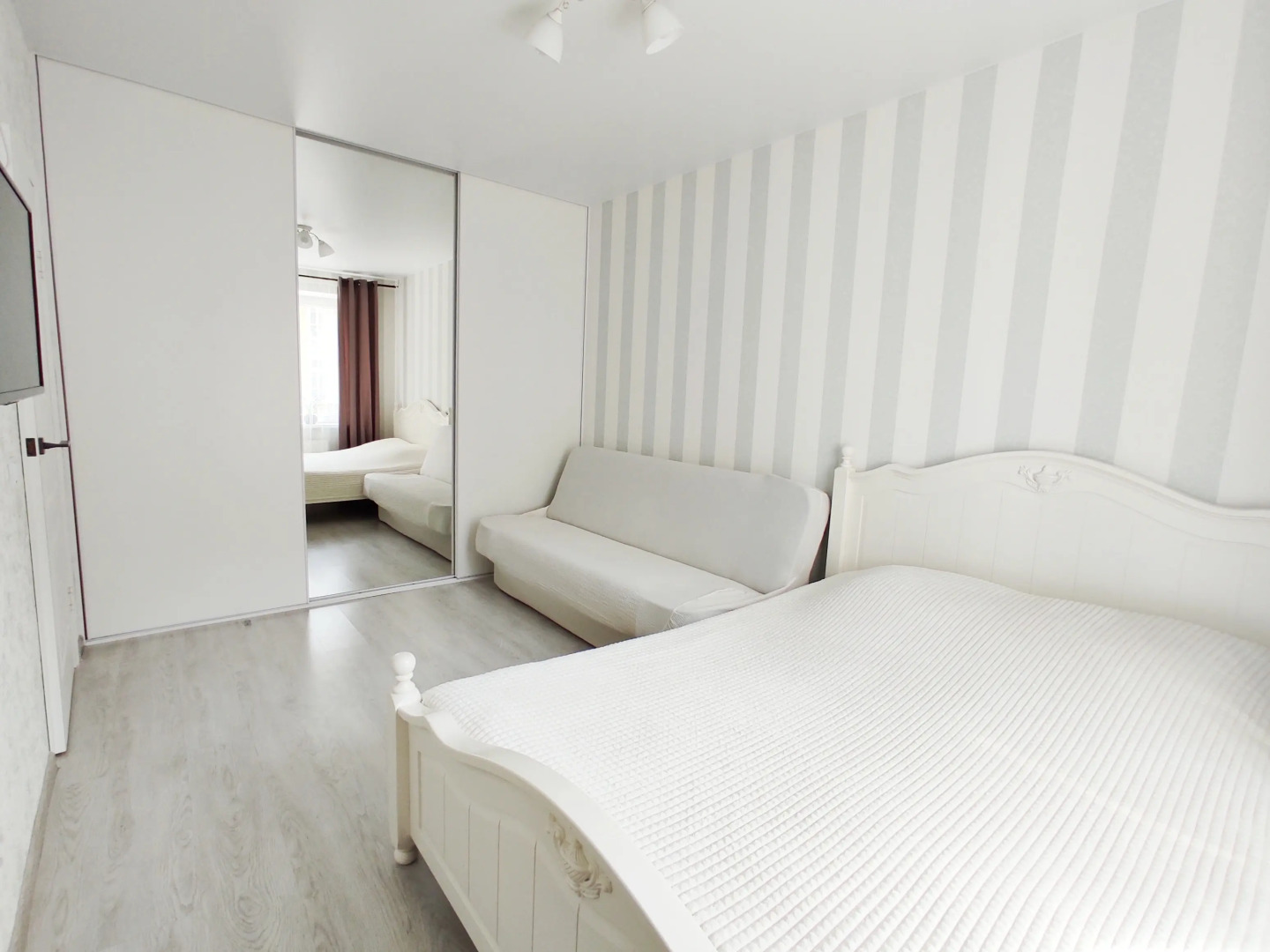 Апартаменты На Карамзина