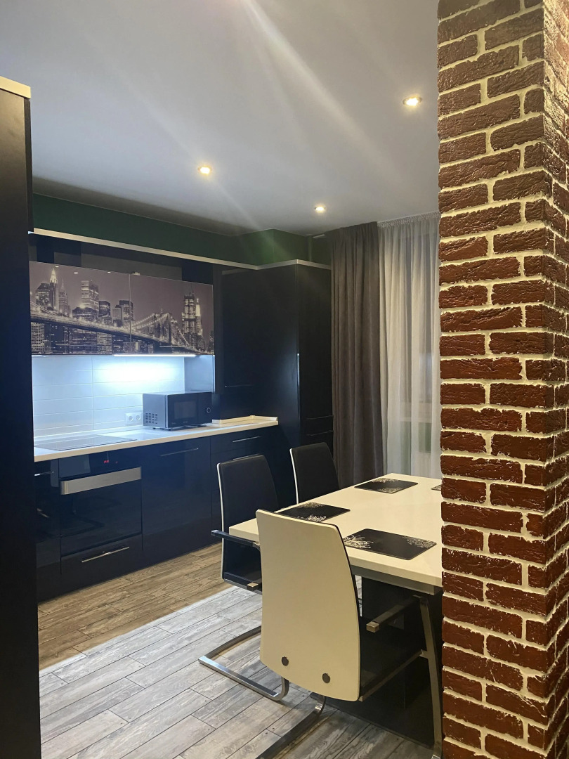 Квартира Двухкомнатные на Горького 96