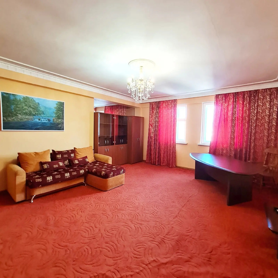 Квартира на Цюрупы