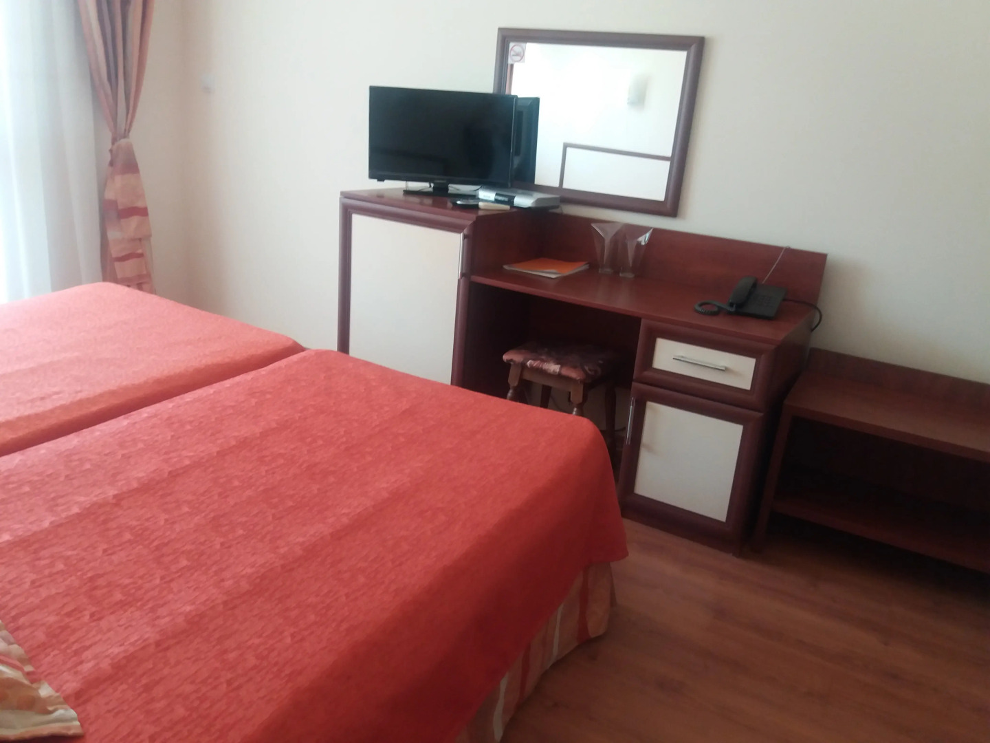 Курортный отель Южные Ночи