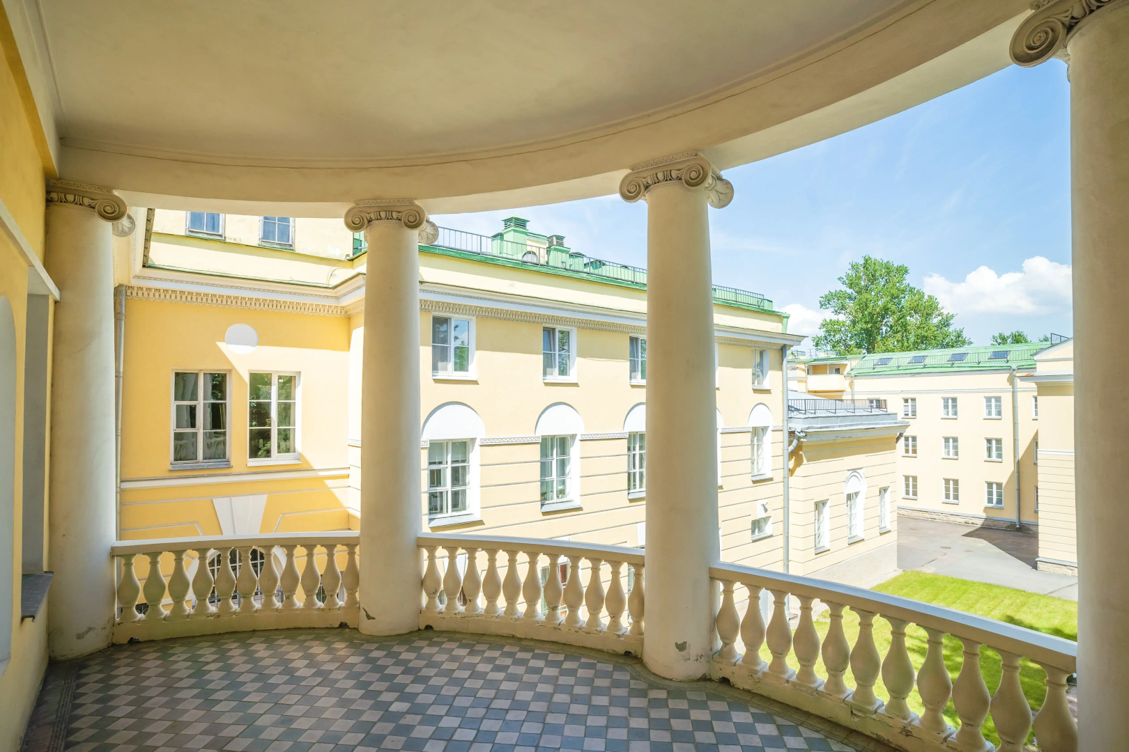 Hotel Kochubey-Sentre