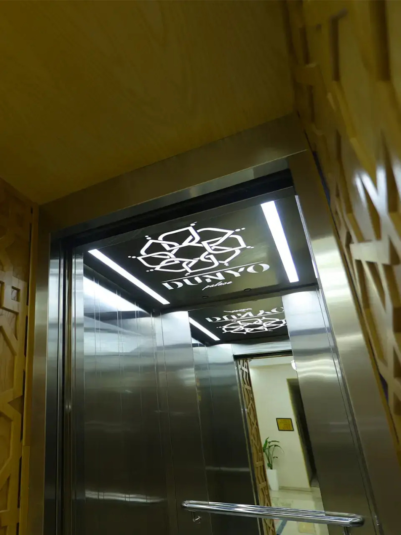 Отель Dunyo Palace