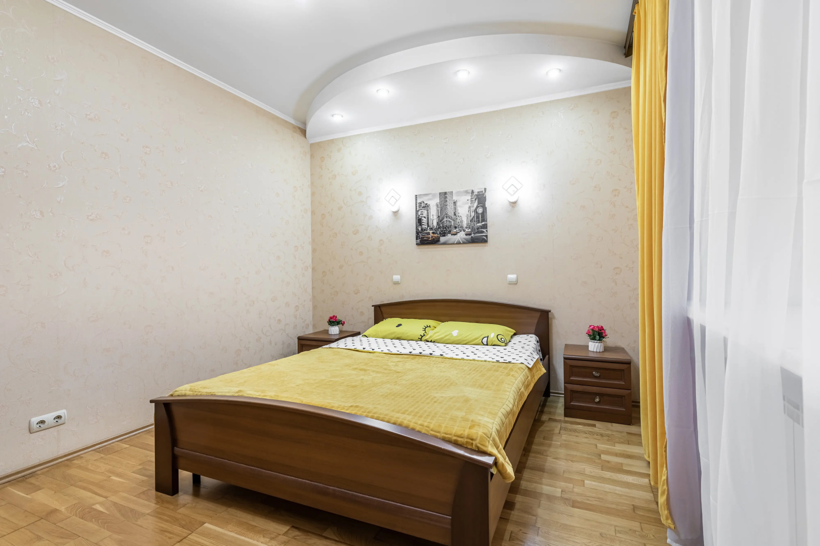 Апартаменты двухкомнатные в Центре