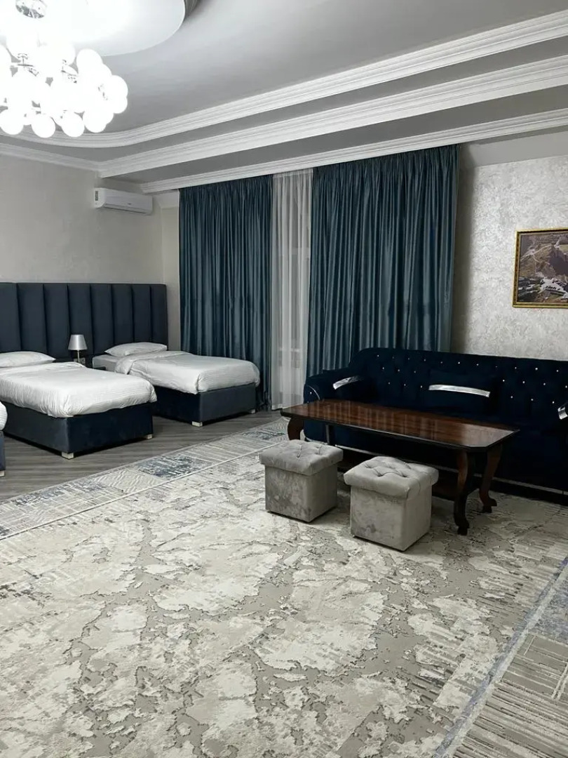 Отель Глория