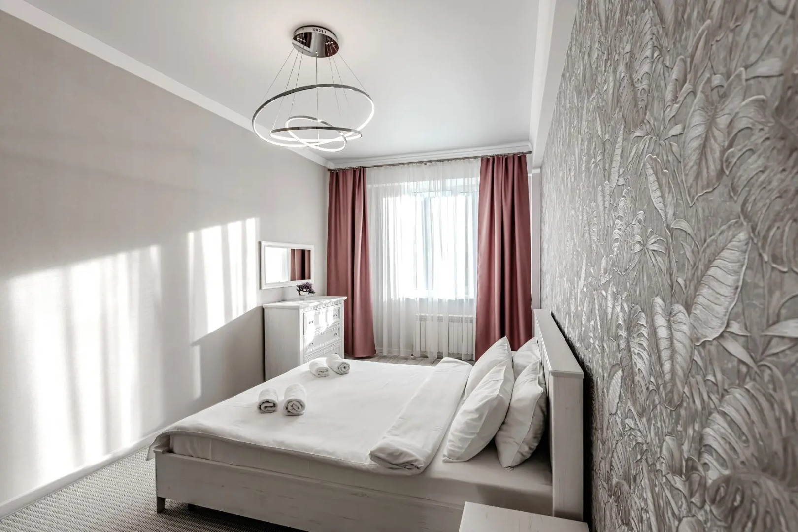 Апартаменты Фиалка от Ирины Савельевой + В курортной зоне + У входа в парк + Рядом Долина роз и Красное солнышко