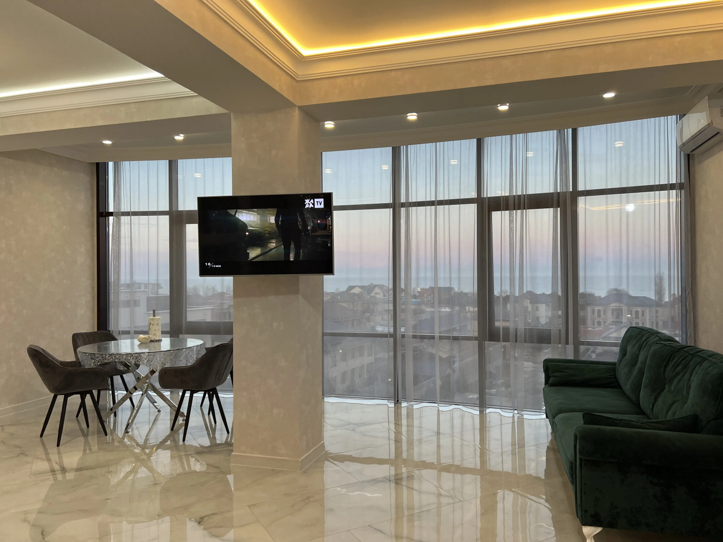 Квартира с Видом на Море