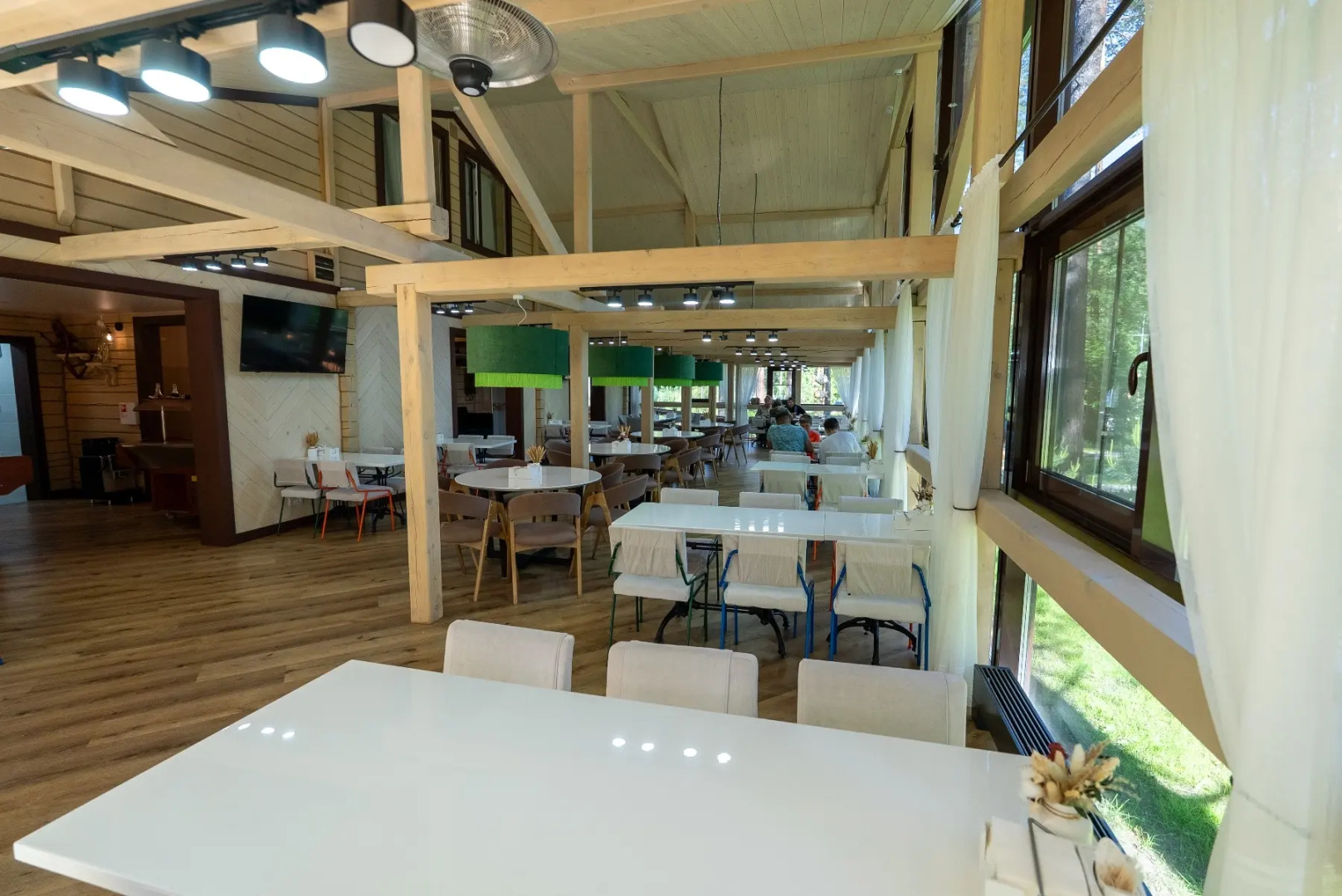 Парк-Отель Алтай Подгорица