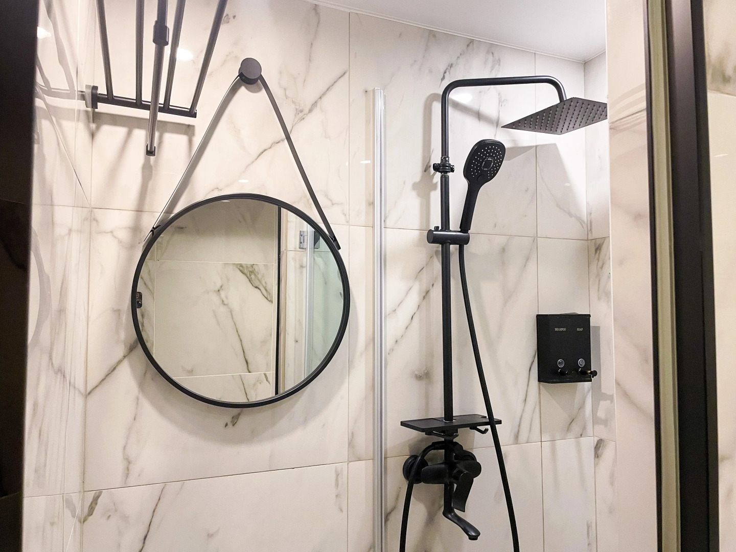 Отель DEEP HOTEL