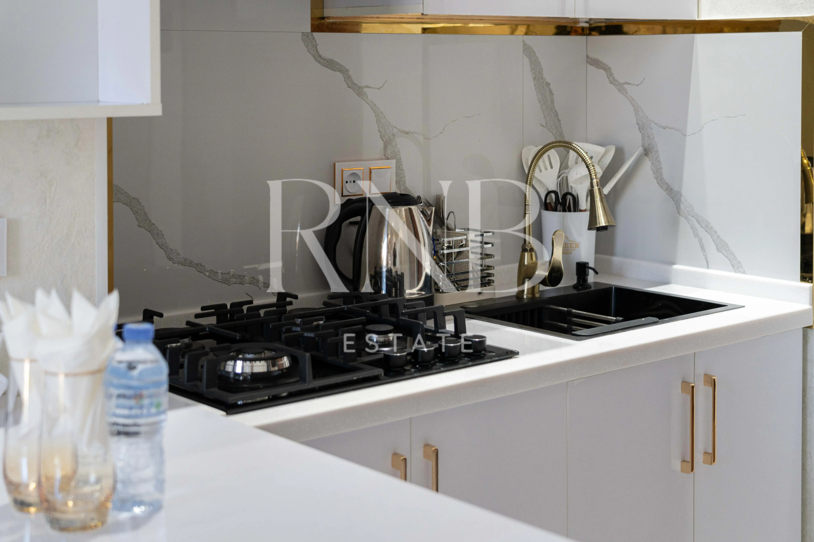 Апартаменты Камолон 113