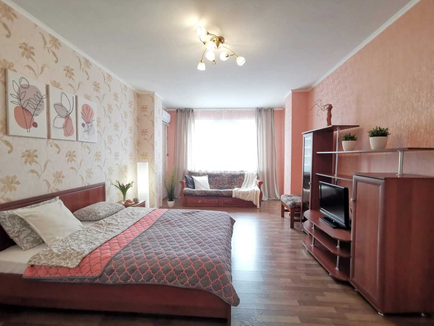 Апартаменты Уютные и просторные в современном районе