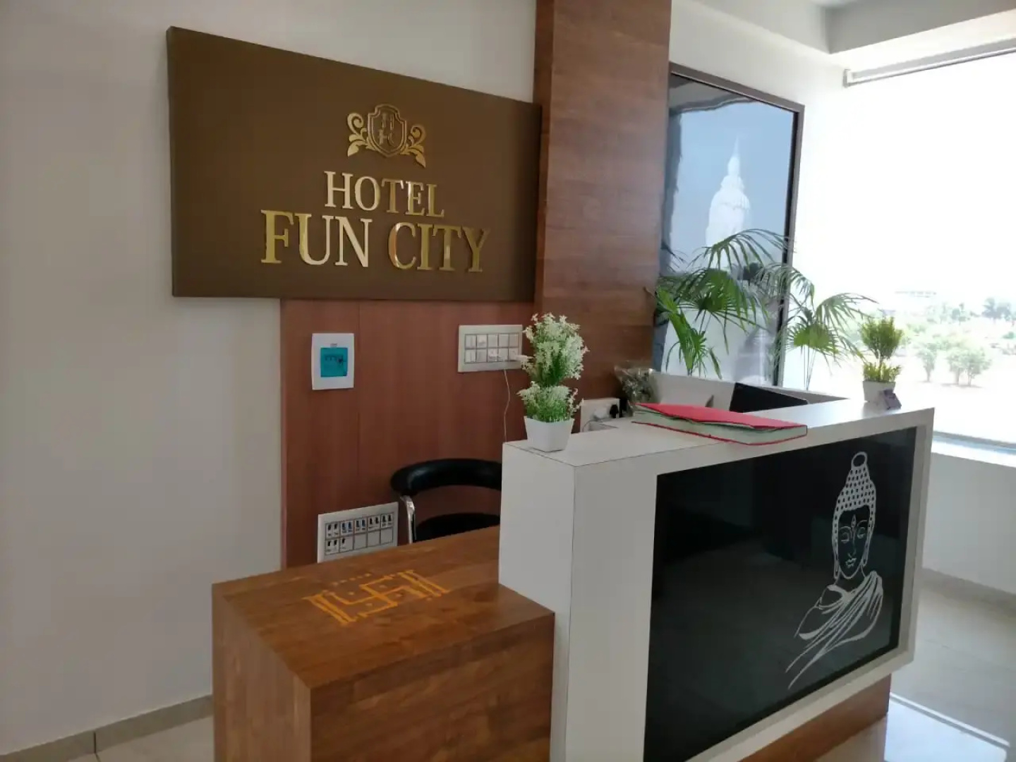 Отель Fun City