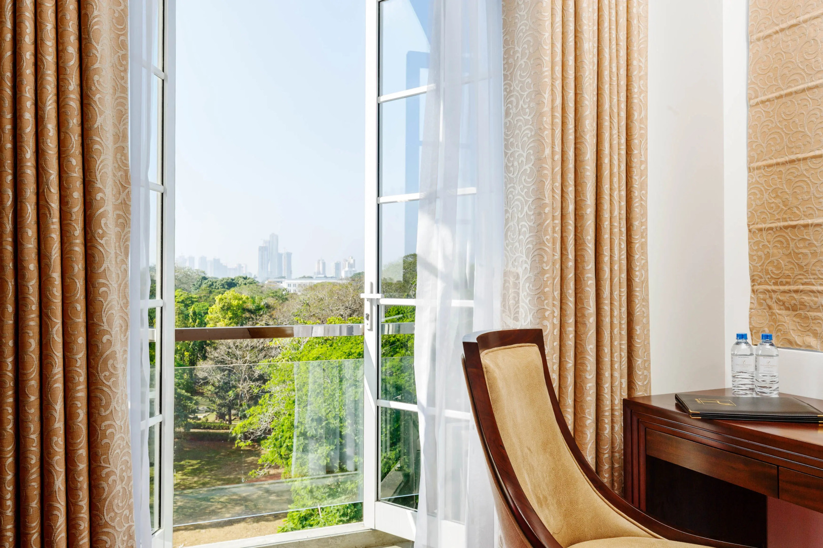 Отель Trillium Boutique City Hotel