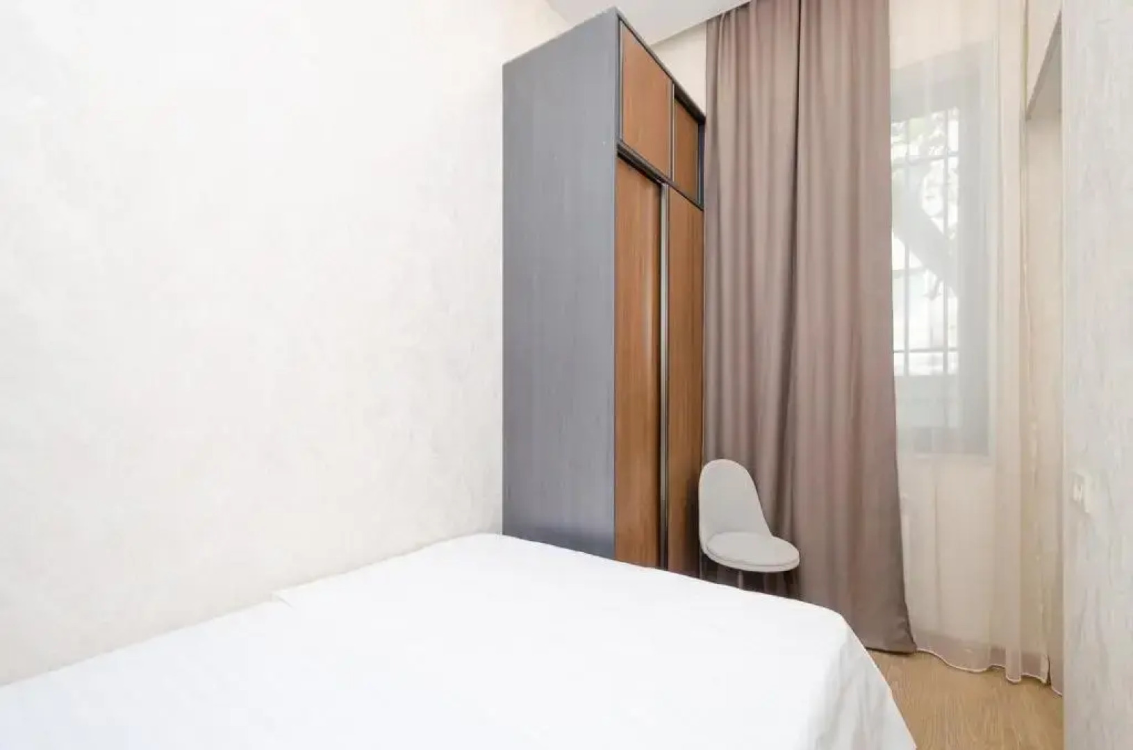 Квартира Двухкомнатная в Центре со Свежим Ремонтом