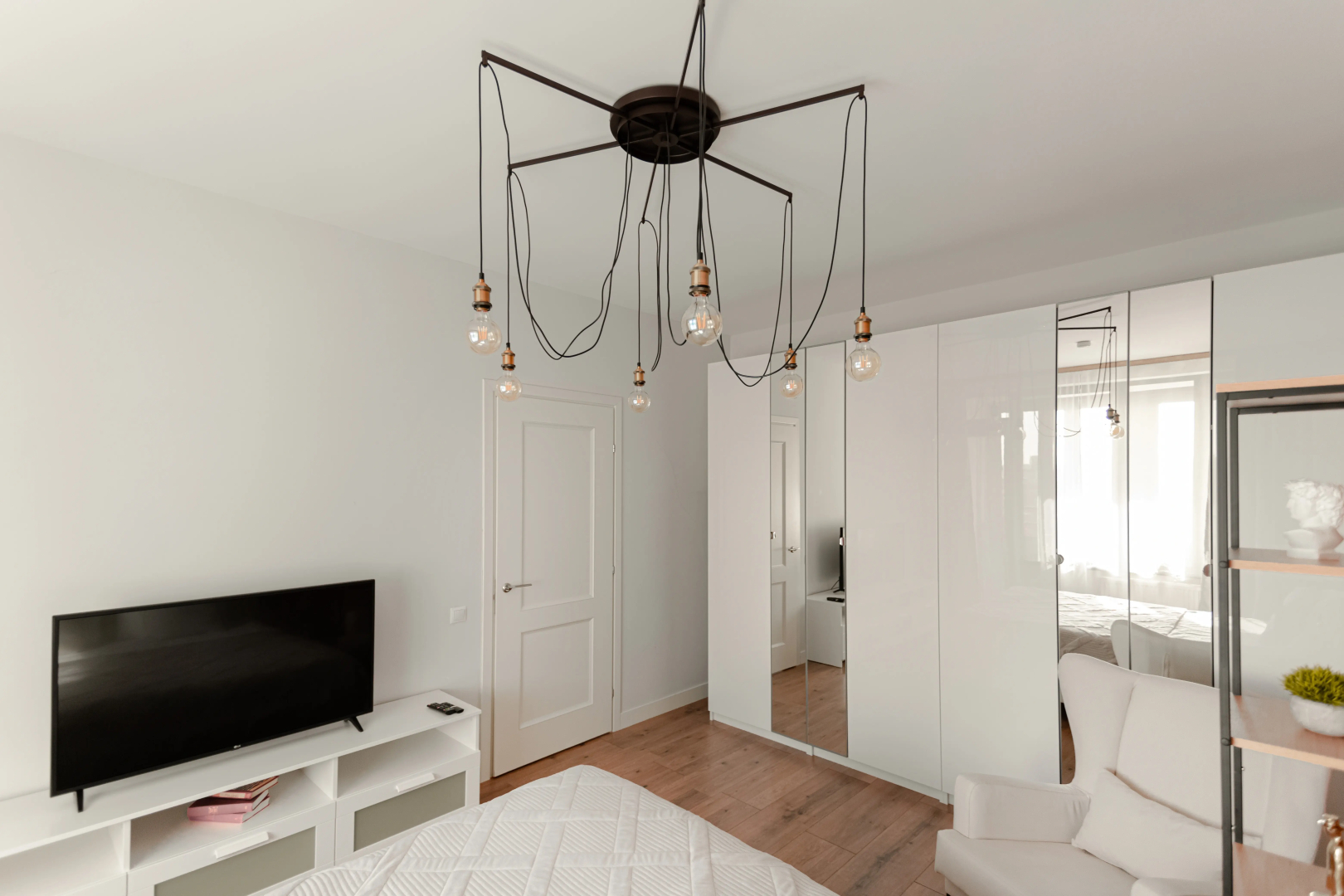 Апартаменты Lalapart Loft Style с лоджией и отдельной кухней в ЖК Савеловский Сити