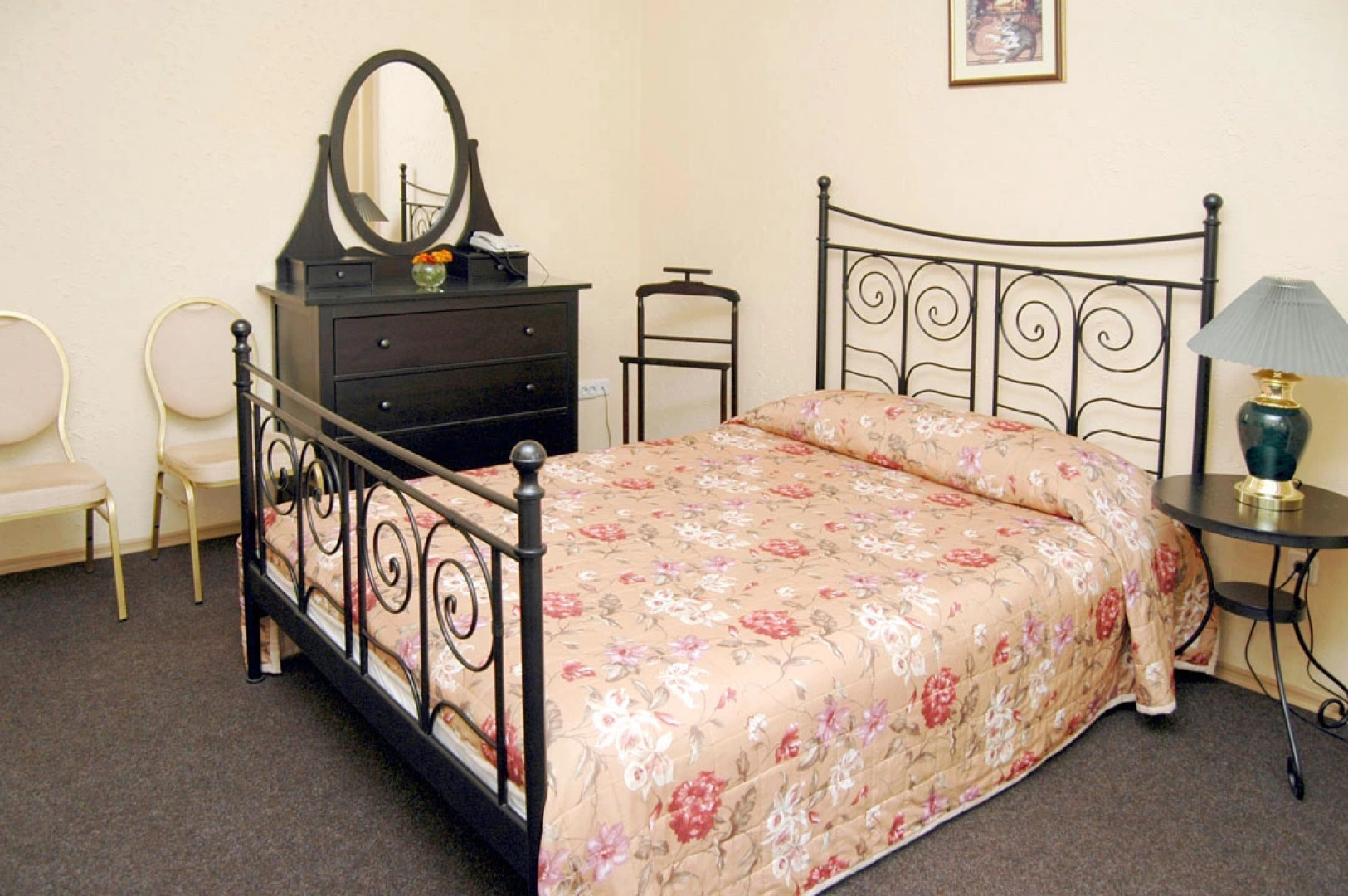 Отель Ливадия