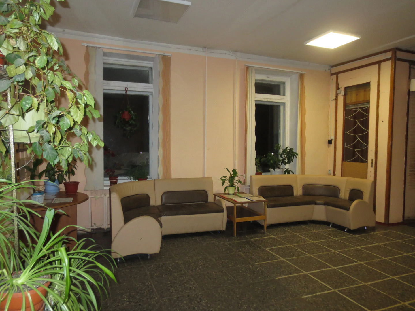 Отель Карелия