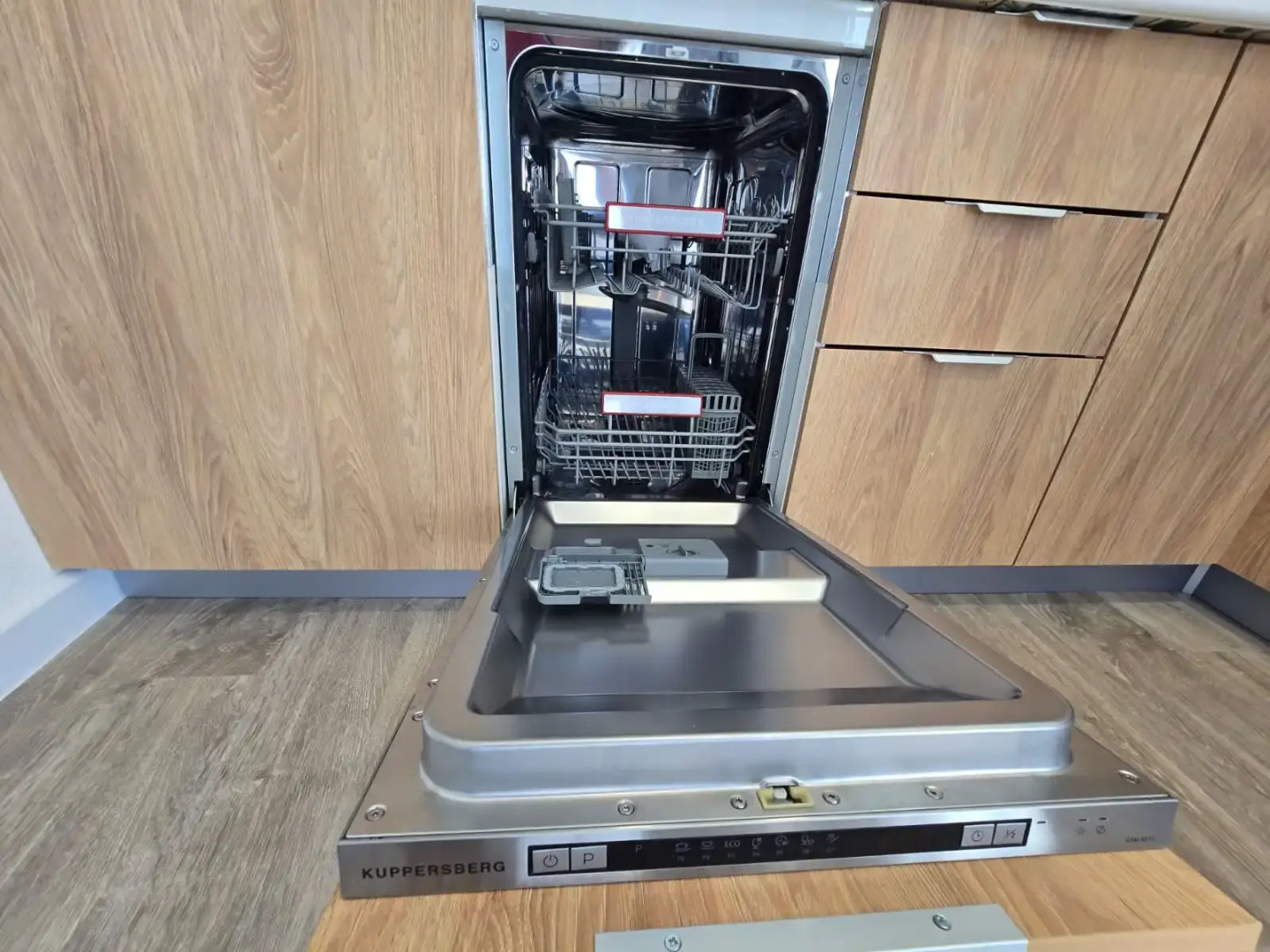 Квартира Роскошная евродвушка DeluxeApart на Новой Риге