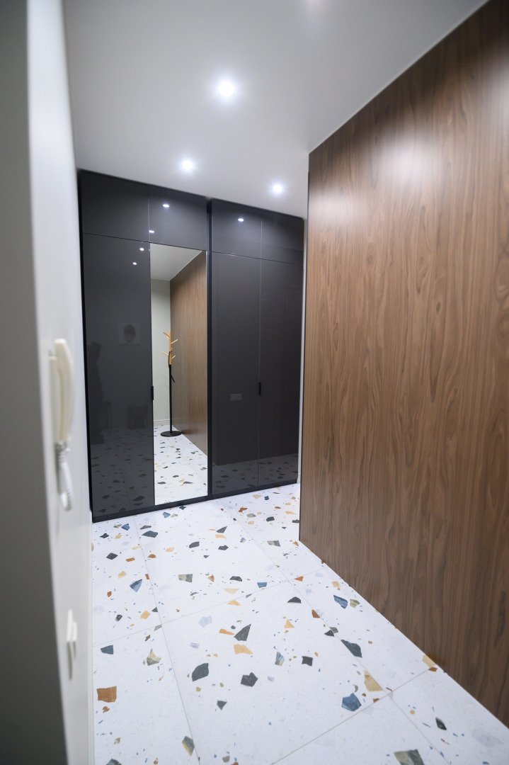 Апартаменты Современные у метро Покрышкина