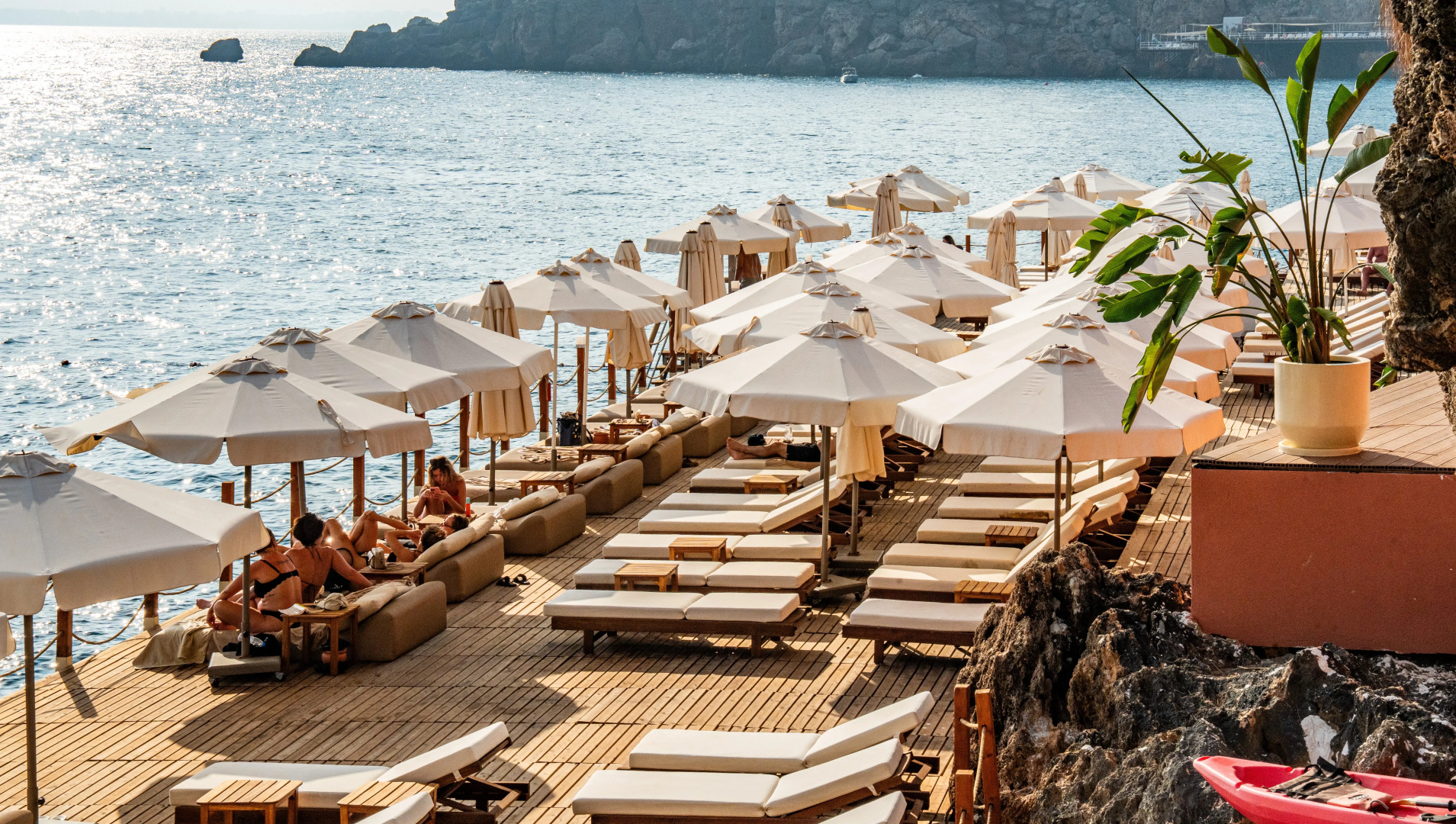 La Boutique Hotel & Suites (Adult Only 16+)