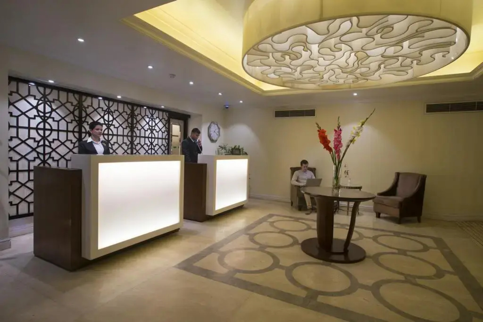 Отель Royal Park Residence