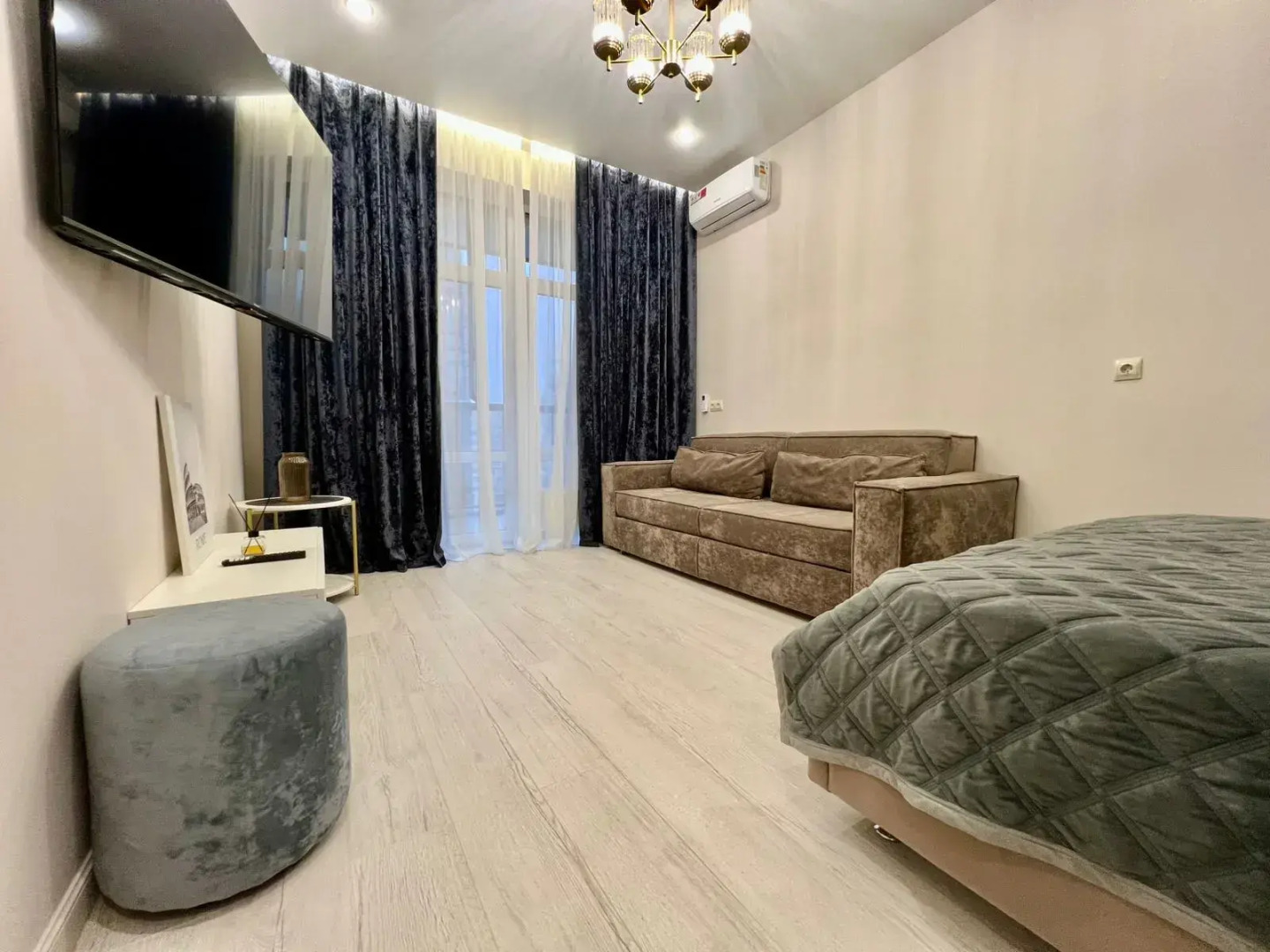 Апартаменты в Доме Бизнес Класса у Ривьеры