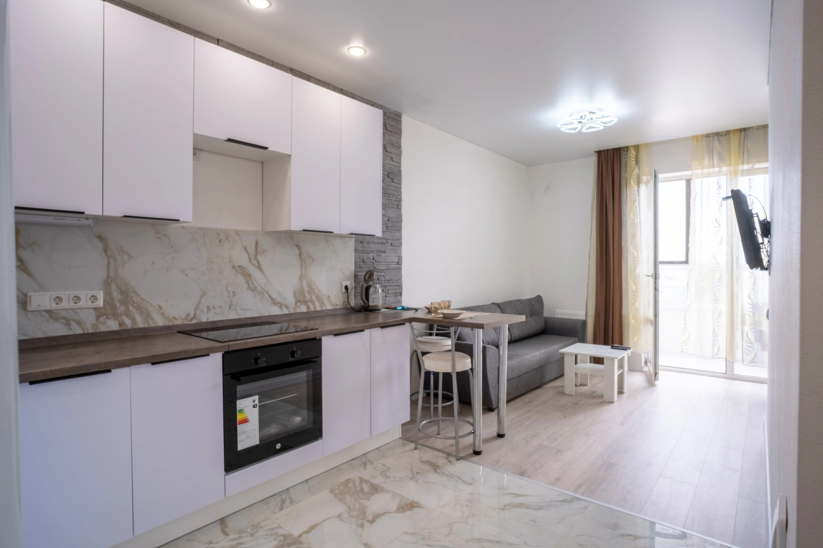 Апартаменты студия евро в элитном ЖК