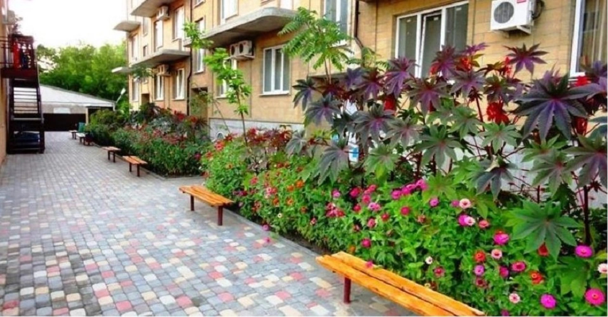 Курортный отель Санвиль Приморский  2**