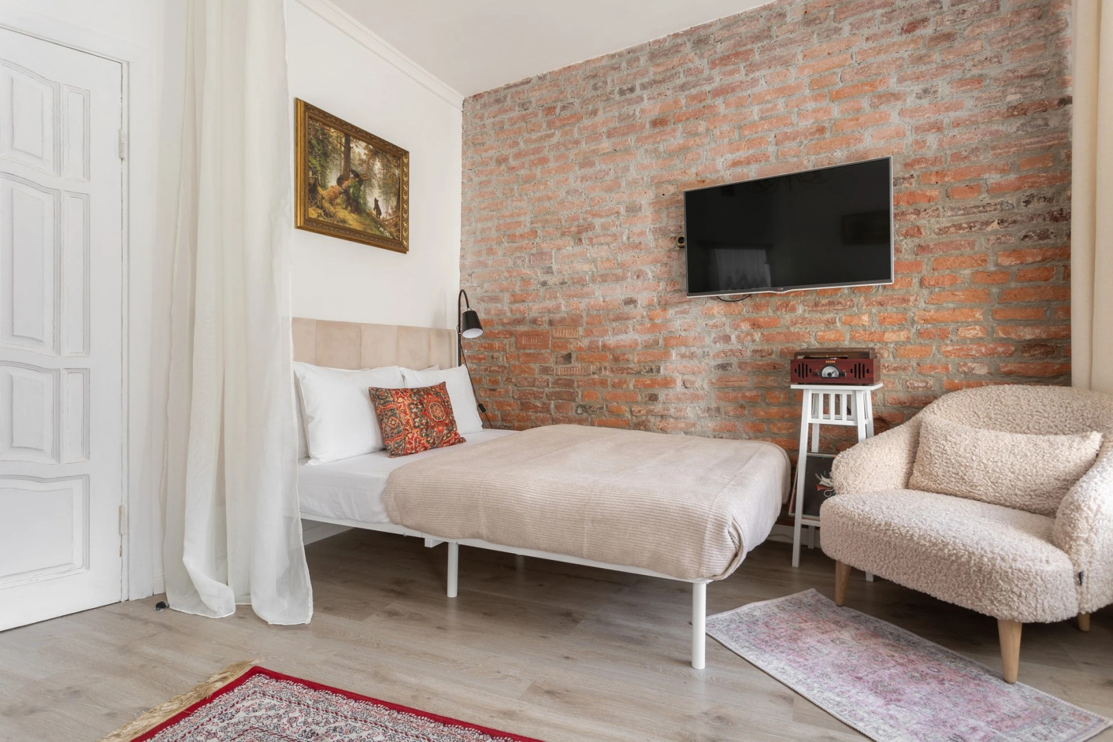 Апартаменты LetYourFlat Pushkin