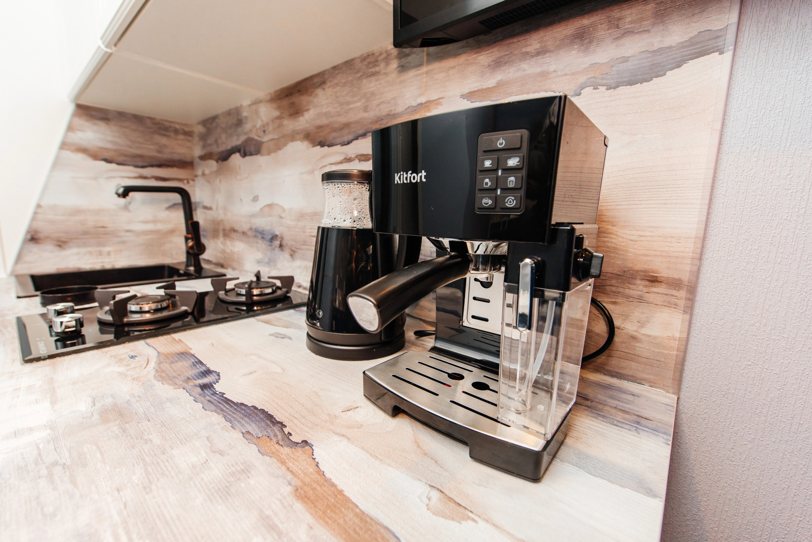 Мини-отель Дом на Воде в Radisson Zavidovo