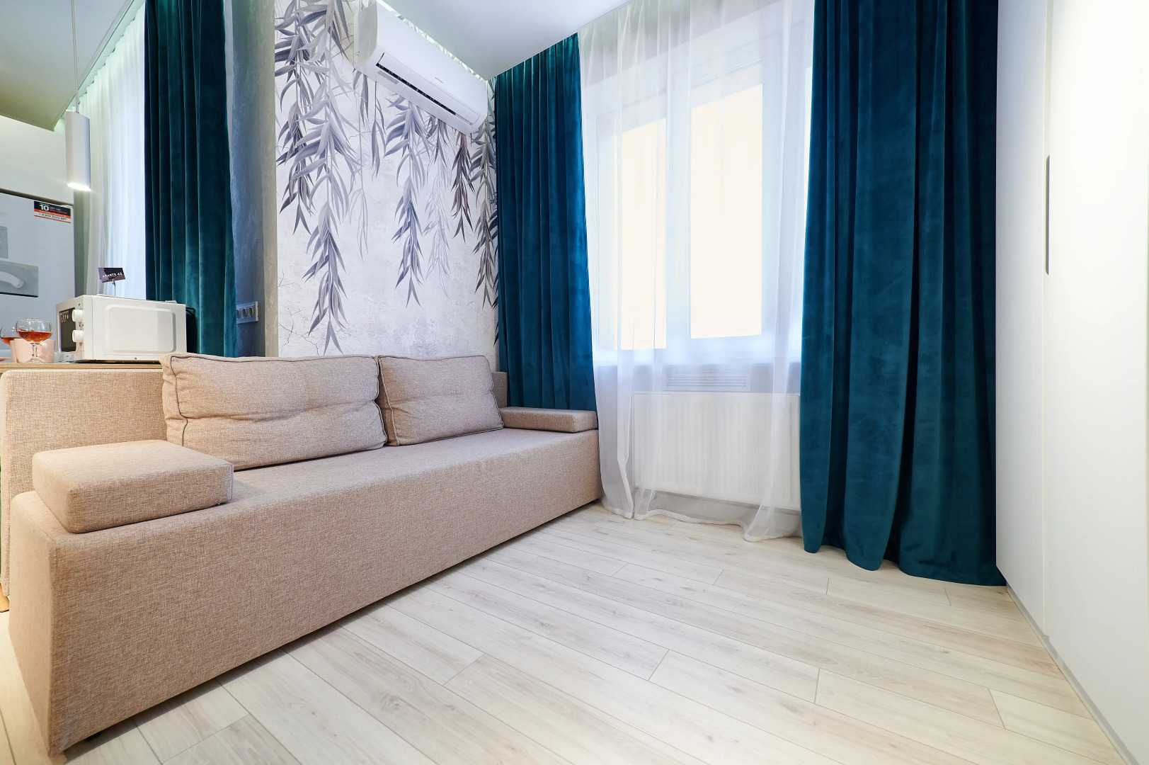 Апартаменты Aparts Metro Luxury