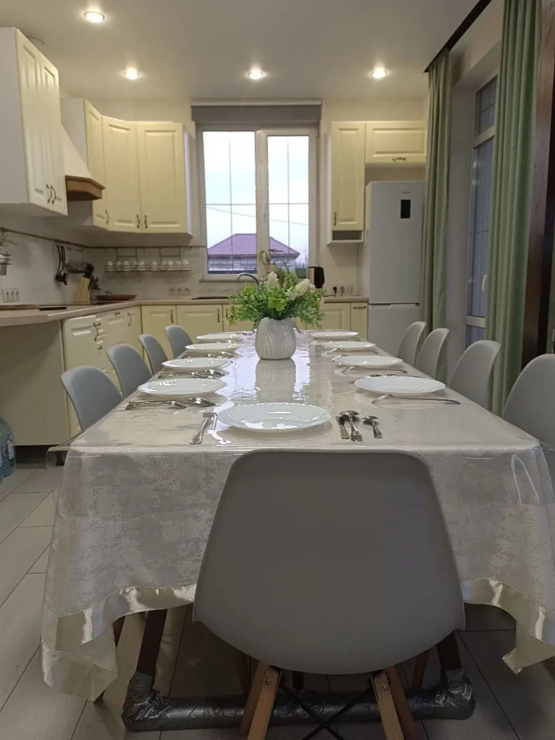 Частный дом на улице Возрождения 120