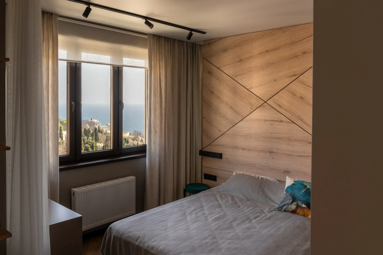 Апартаменты Элегантность и Комфорт с видом на море и горы