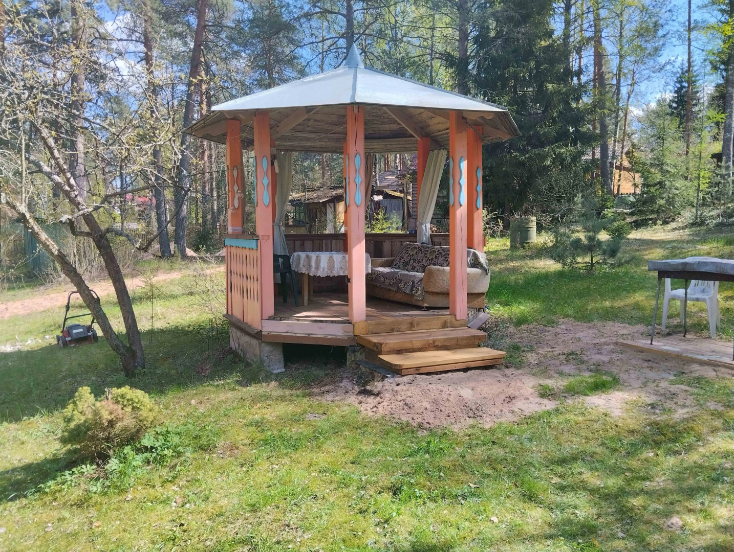 Частный дом Дом у реки в английском стиле