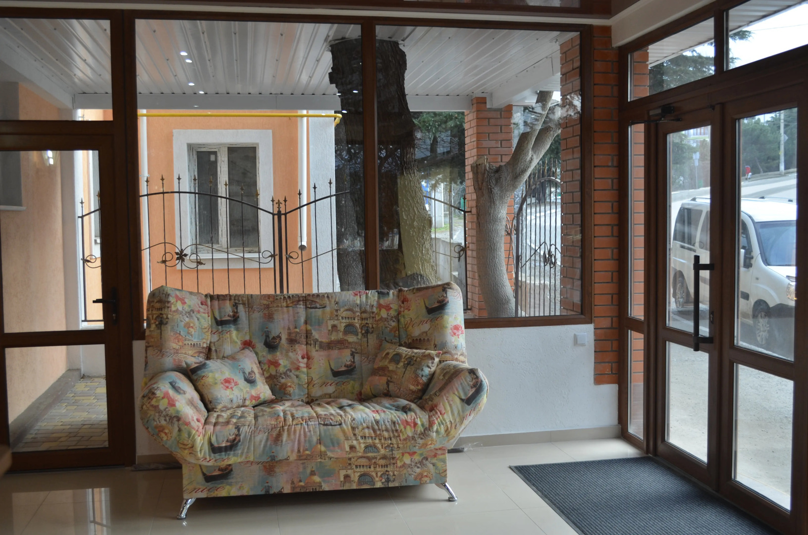 Меблированные комнаты Папайя