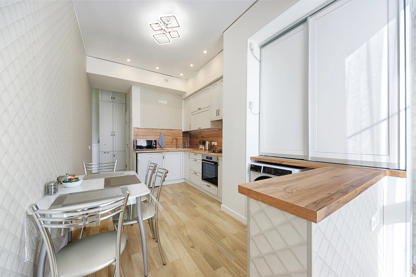 Апартаменты Коллективная 11/74