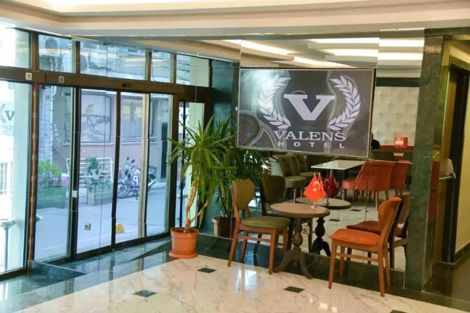Valens Hotel Downtown