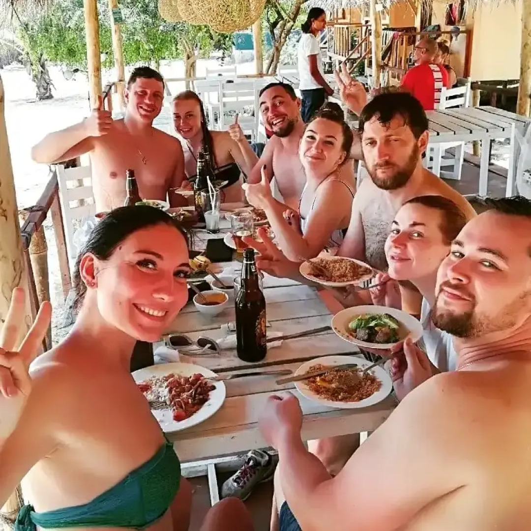 Отель Yala Waves Beach  Resort