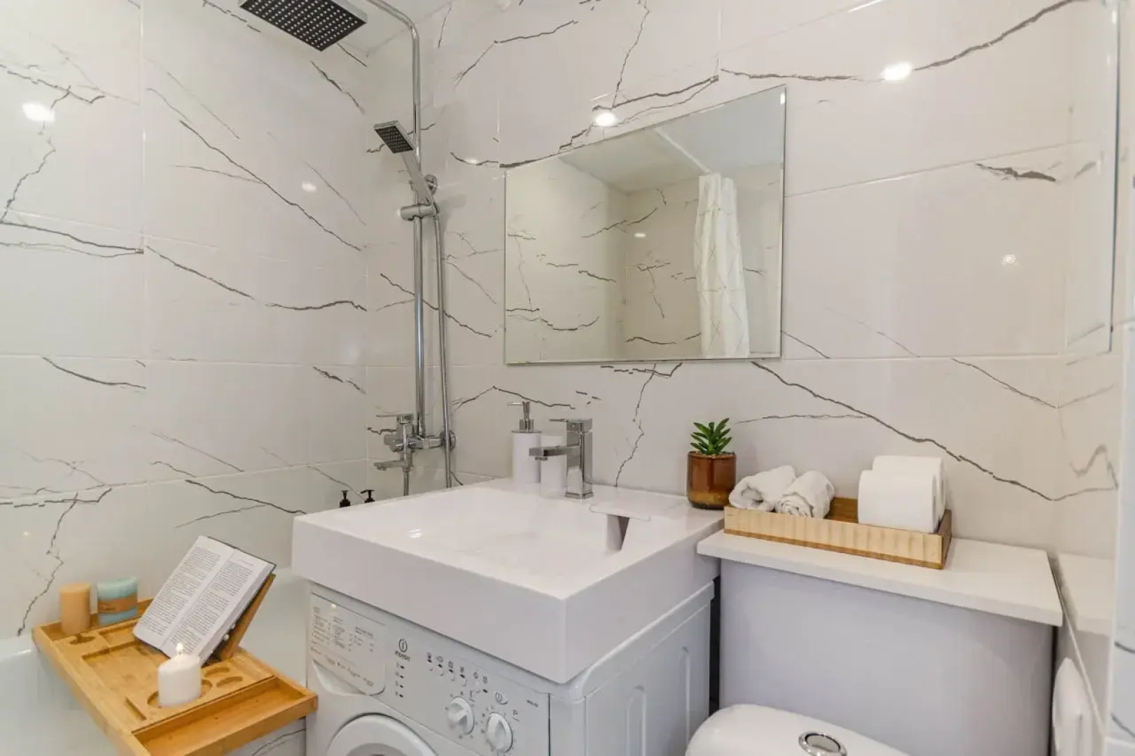 Квартира Белый парус