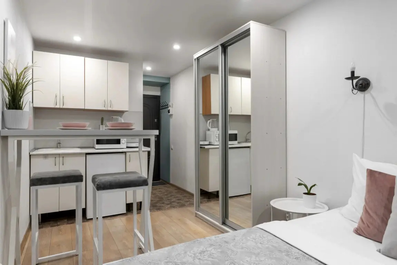 Апартаменты «Flats for soul» в центре города у метро Чернышевская.