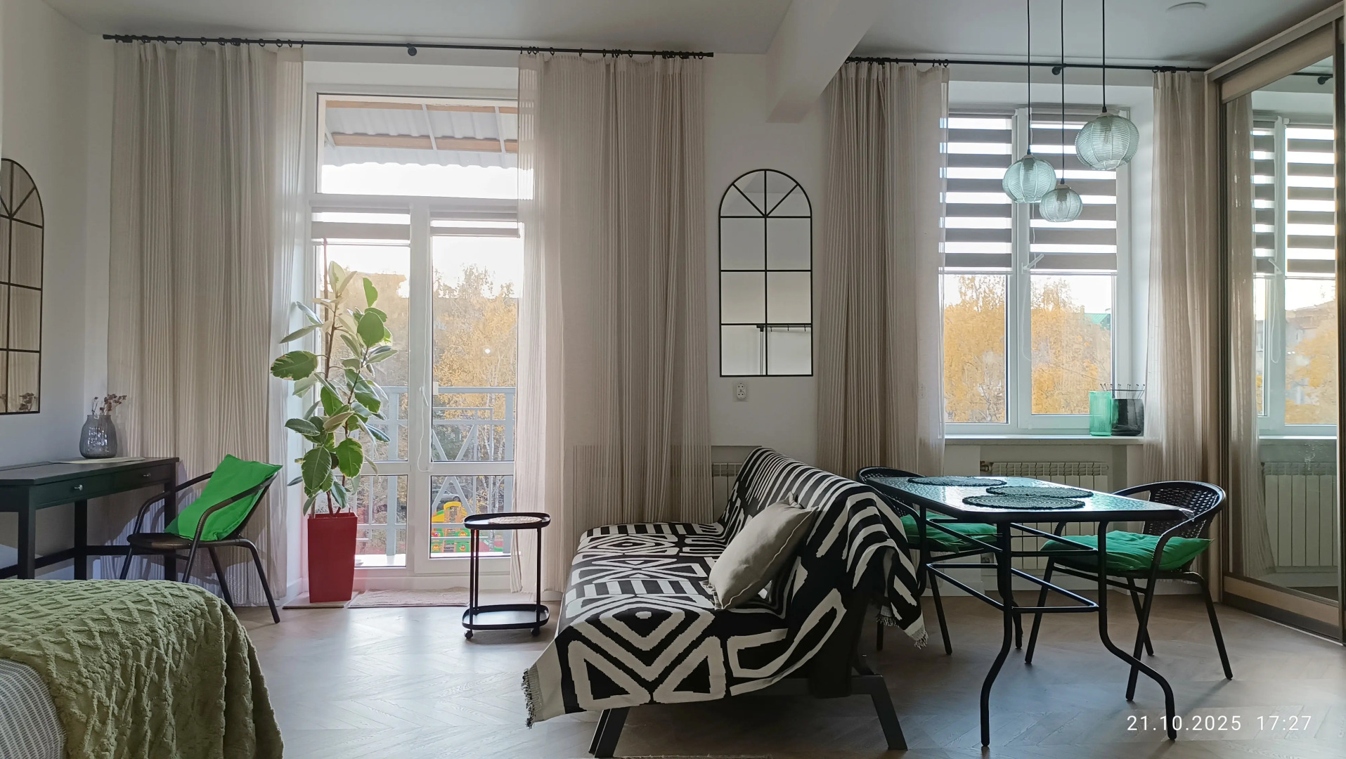 Квартира просторная бульвар Ленина 4