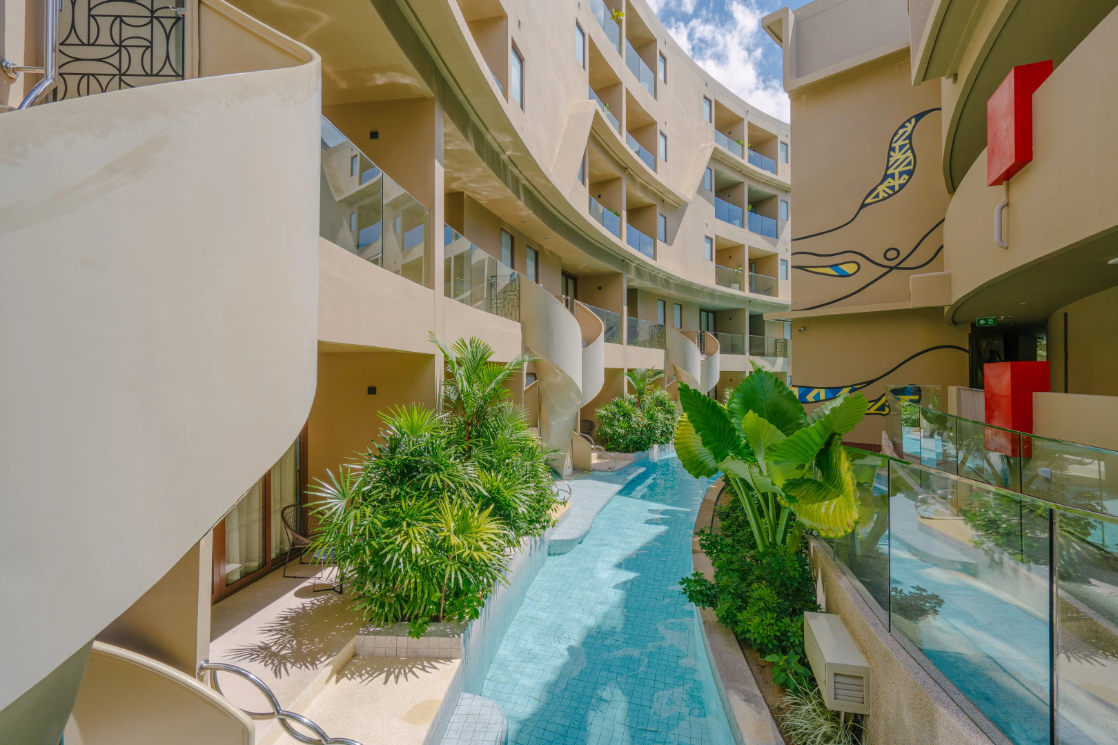 Отель Metadee Concept Hotel