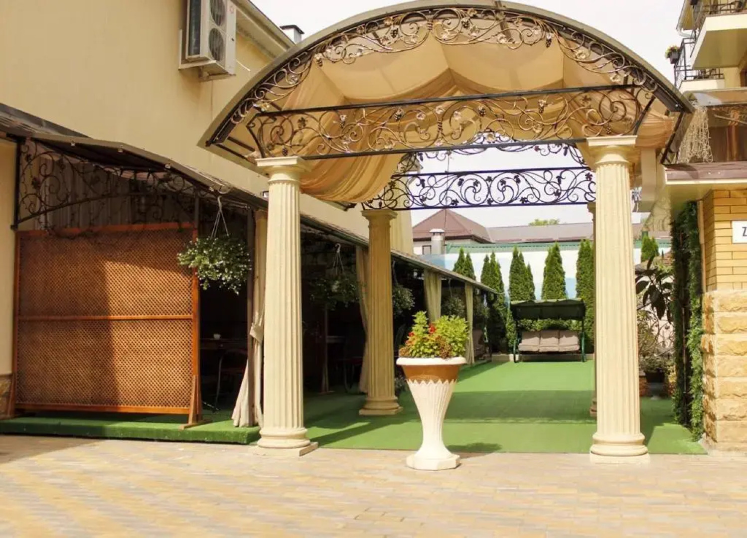 Отель Мираж