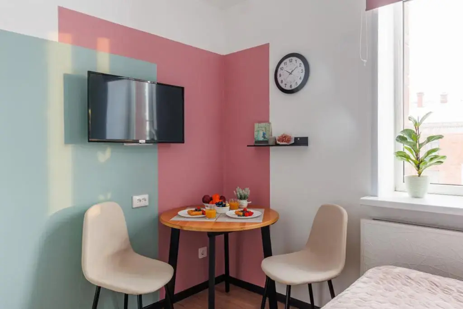 Апартаменты Стильный апартамент на Окружной