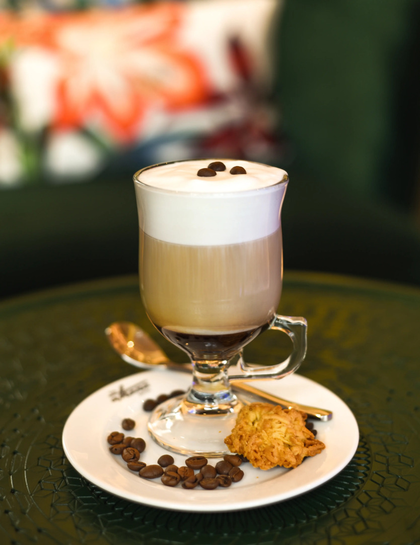 Отель The Athena