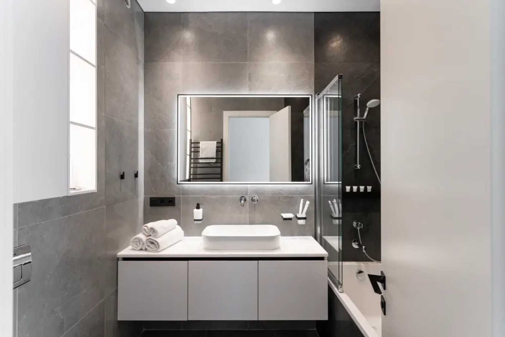 Апартаменты UraganAPART Ария