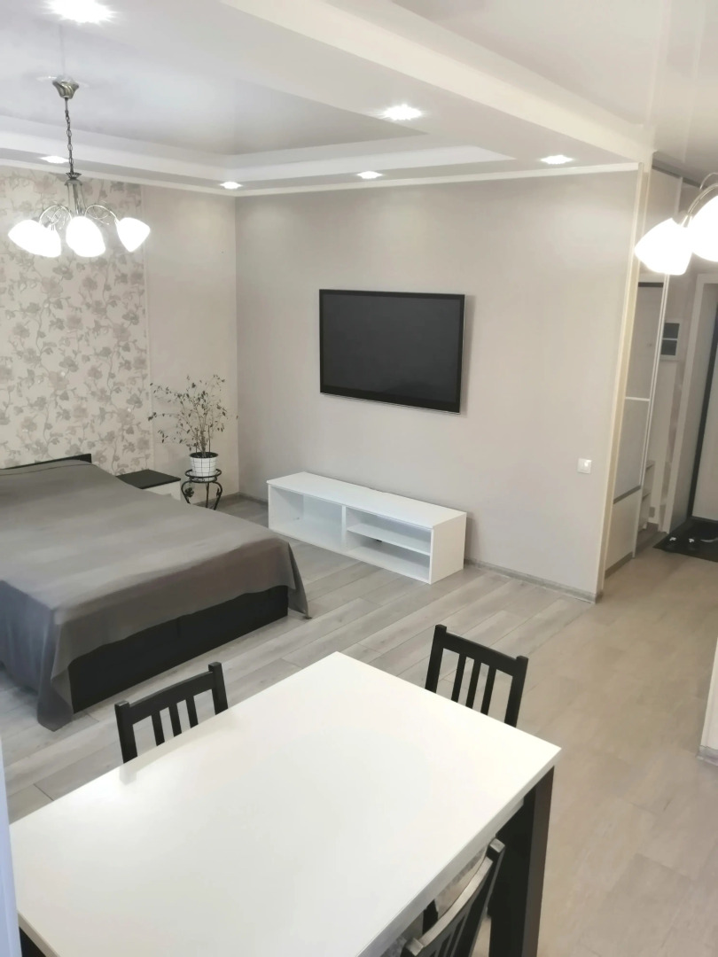 Апартаменты Красный путь 105