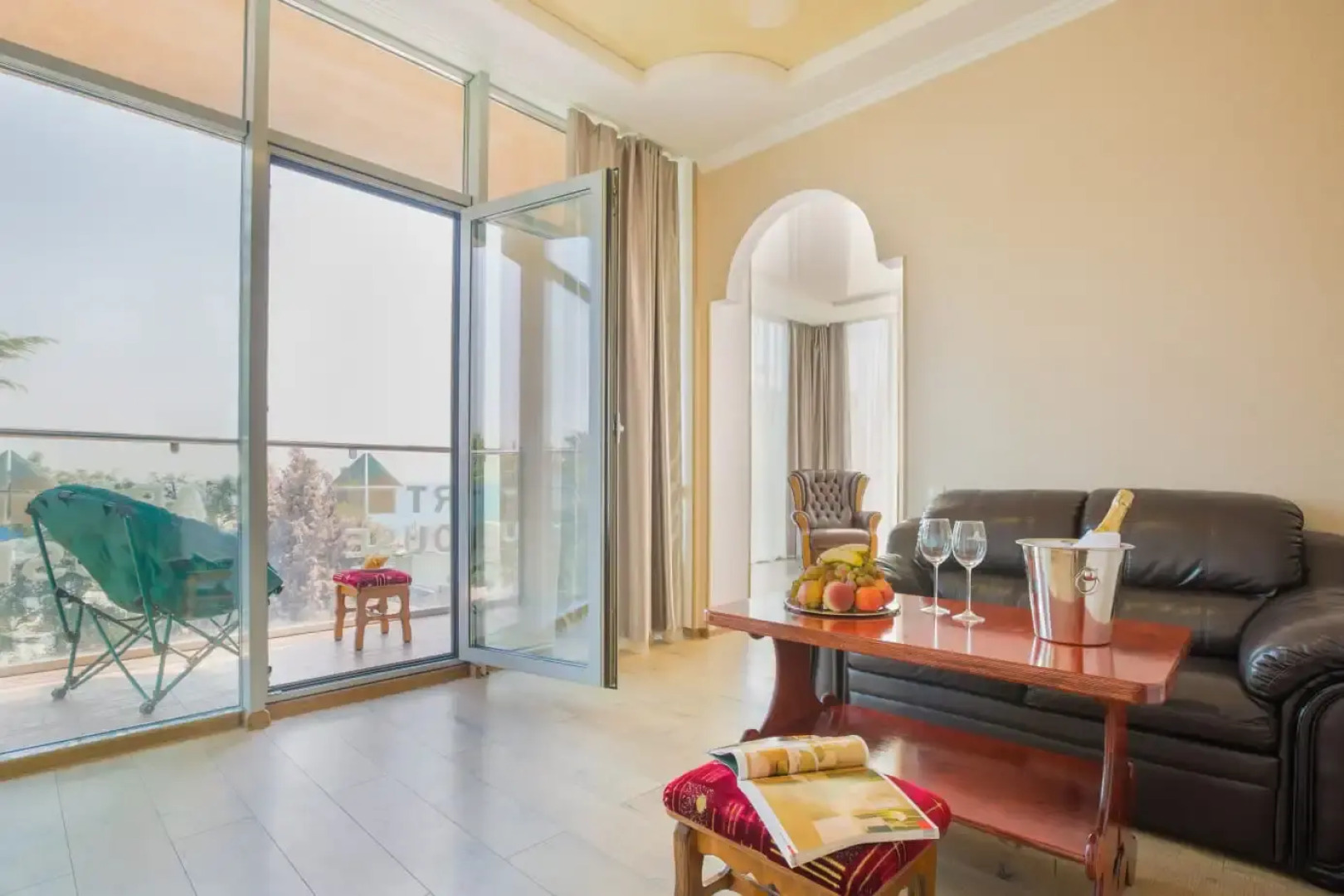 Отель Art House & Spa