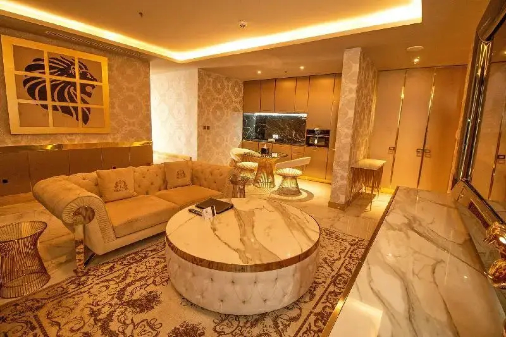 Отель Number One Oxford Street Hotel & Suites